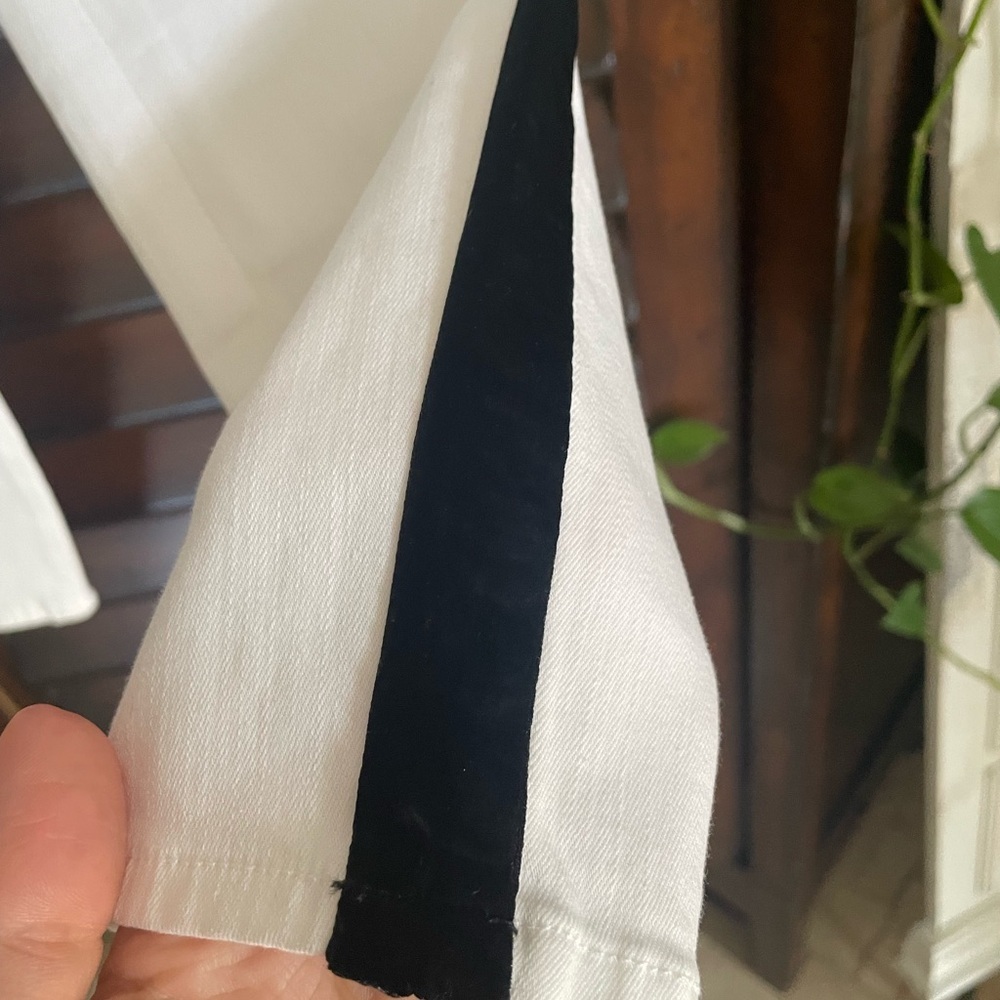 L'AGENCE Women's White Skinny Pants Velvet Black Stripe 26 EUC - Picture 5 of 7